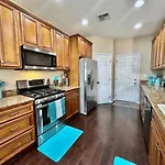 Close To Smf-Comfortable King Mattress-Garage Park